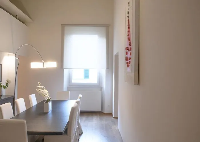 Apartment Dimora Adimari Florenz
